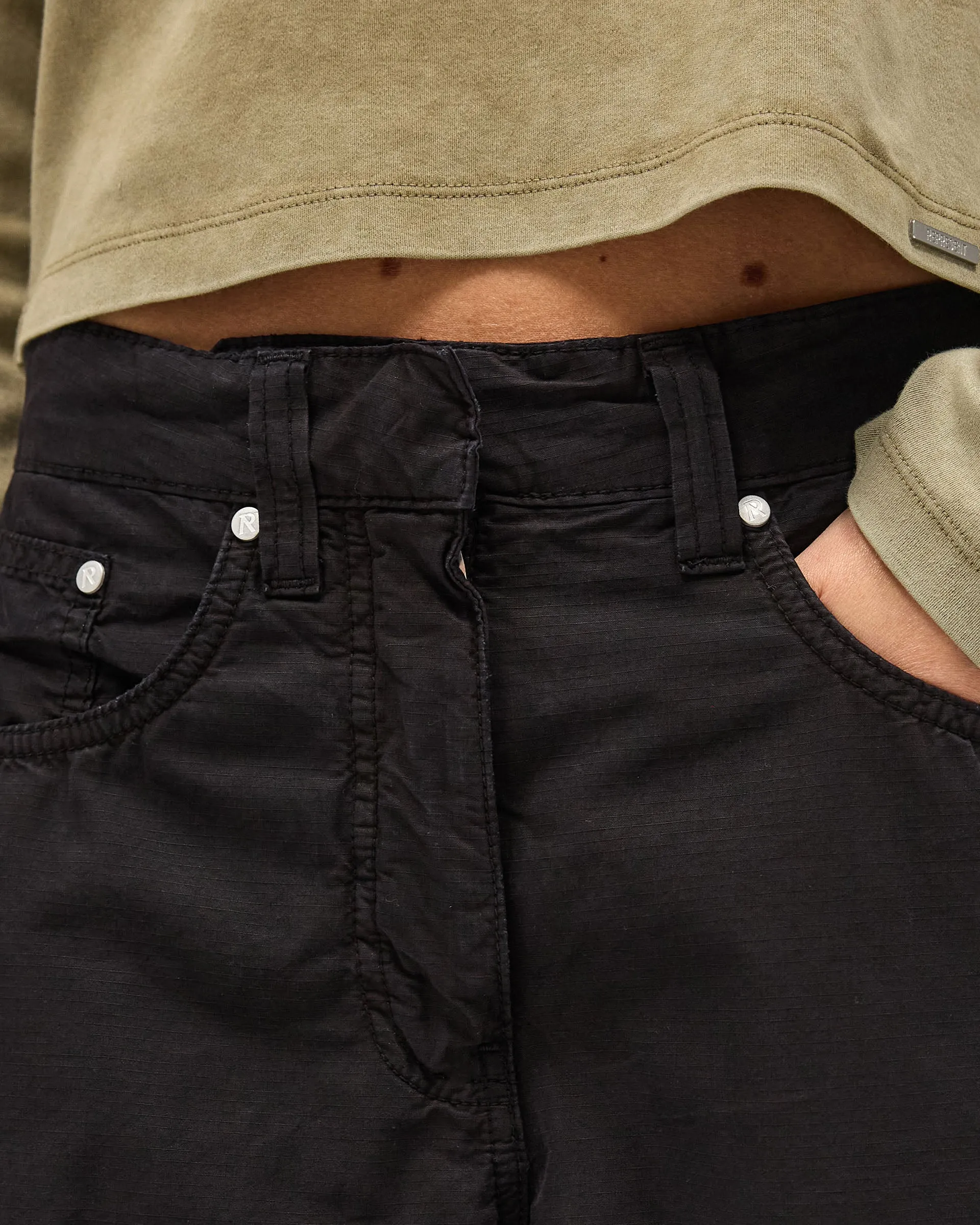 Fender Cargo - Black sold by Represent product image thumbnail 5