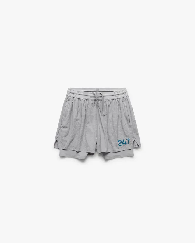 247 Trail Short - Graphite Grey made by Represent