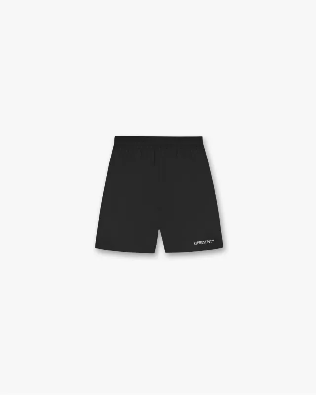 Represent Short - Black made by Represent