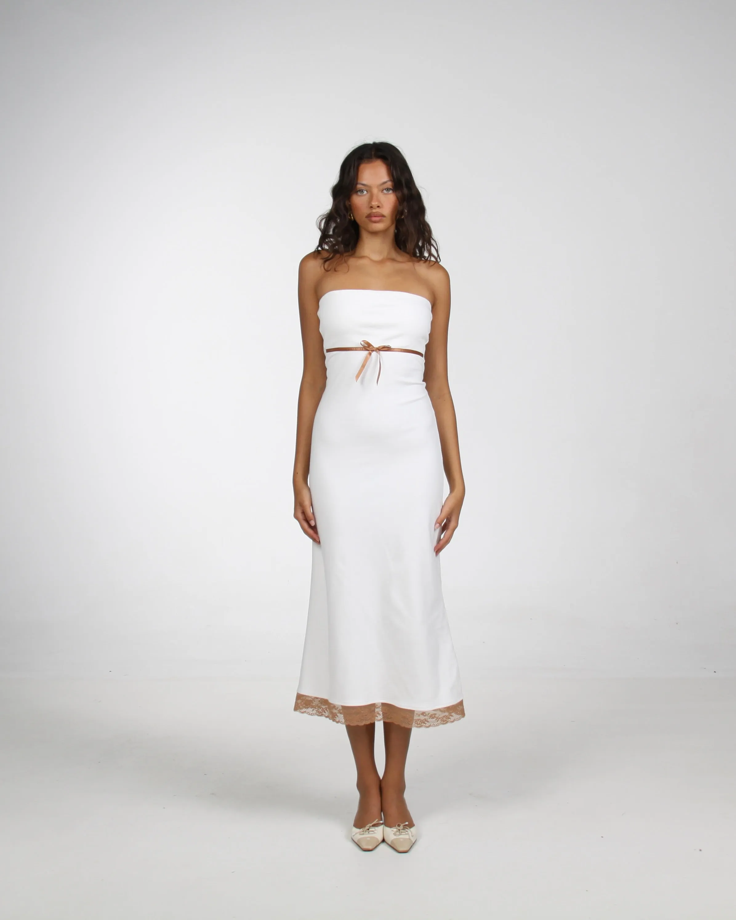 Penelope Maxi Dress sold by Amelie Teje product image thumbnail 2
