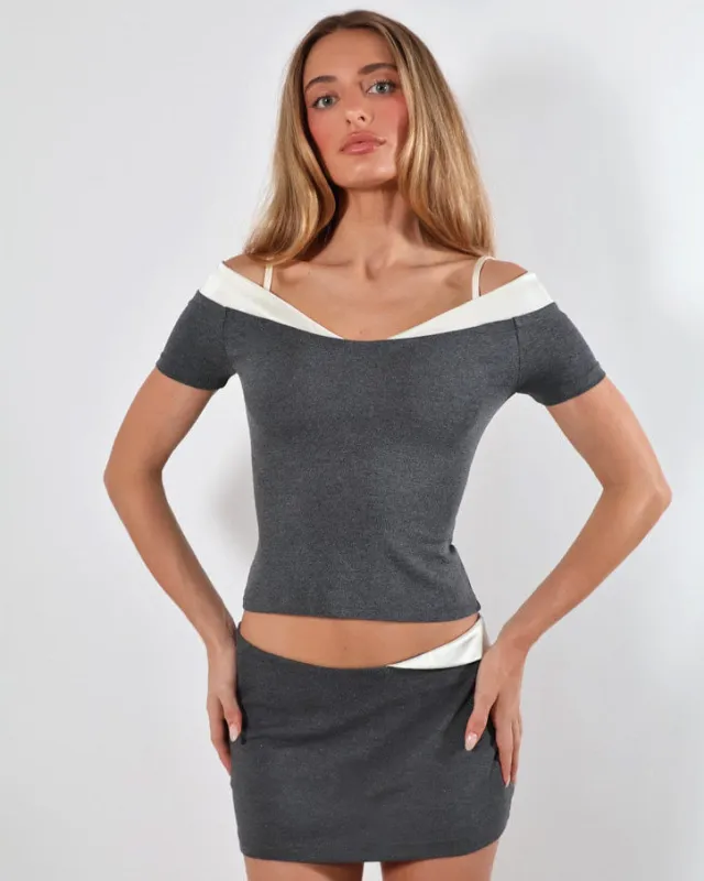 Kenny Top sold by Amelie Teje