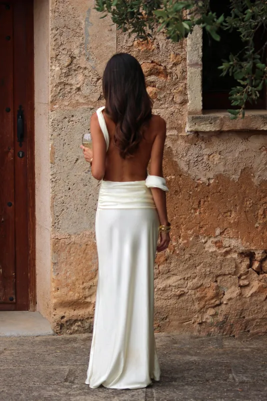Lorelah Gown  - Pre Order sold by Amelie Teje