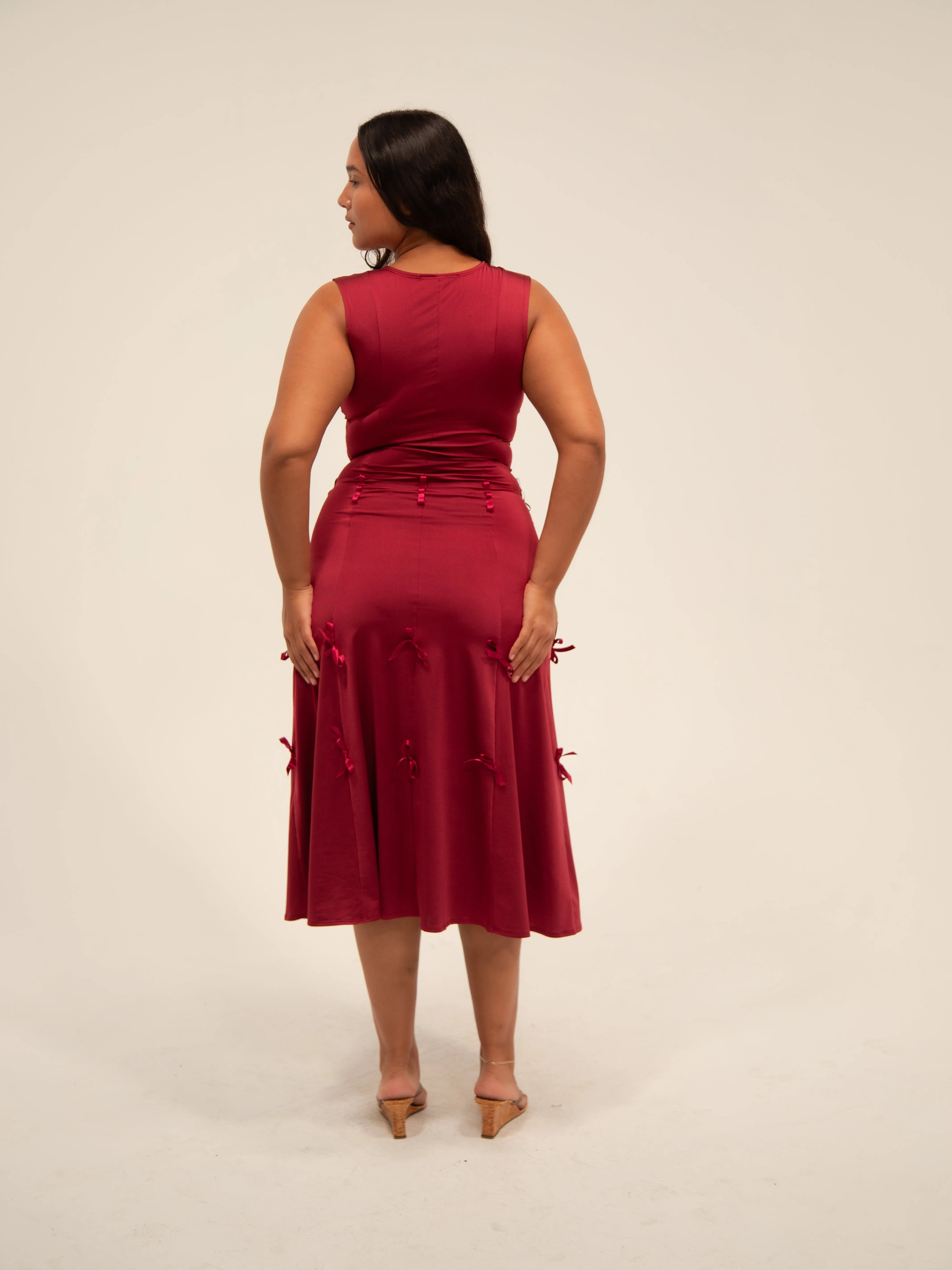 HEIRESS DRESS IN SANGRIA sold by Buci product image thumbnail 4