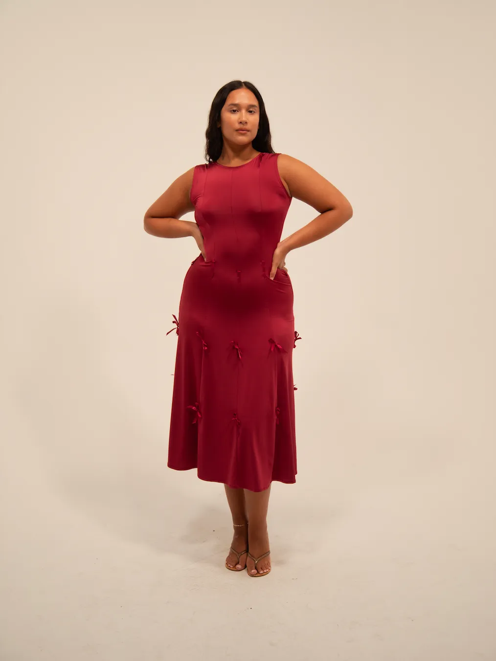 HEIRESS DRESS IN SANGRIA sold by Buci product image thumbnail 3