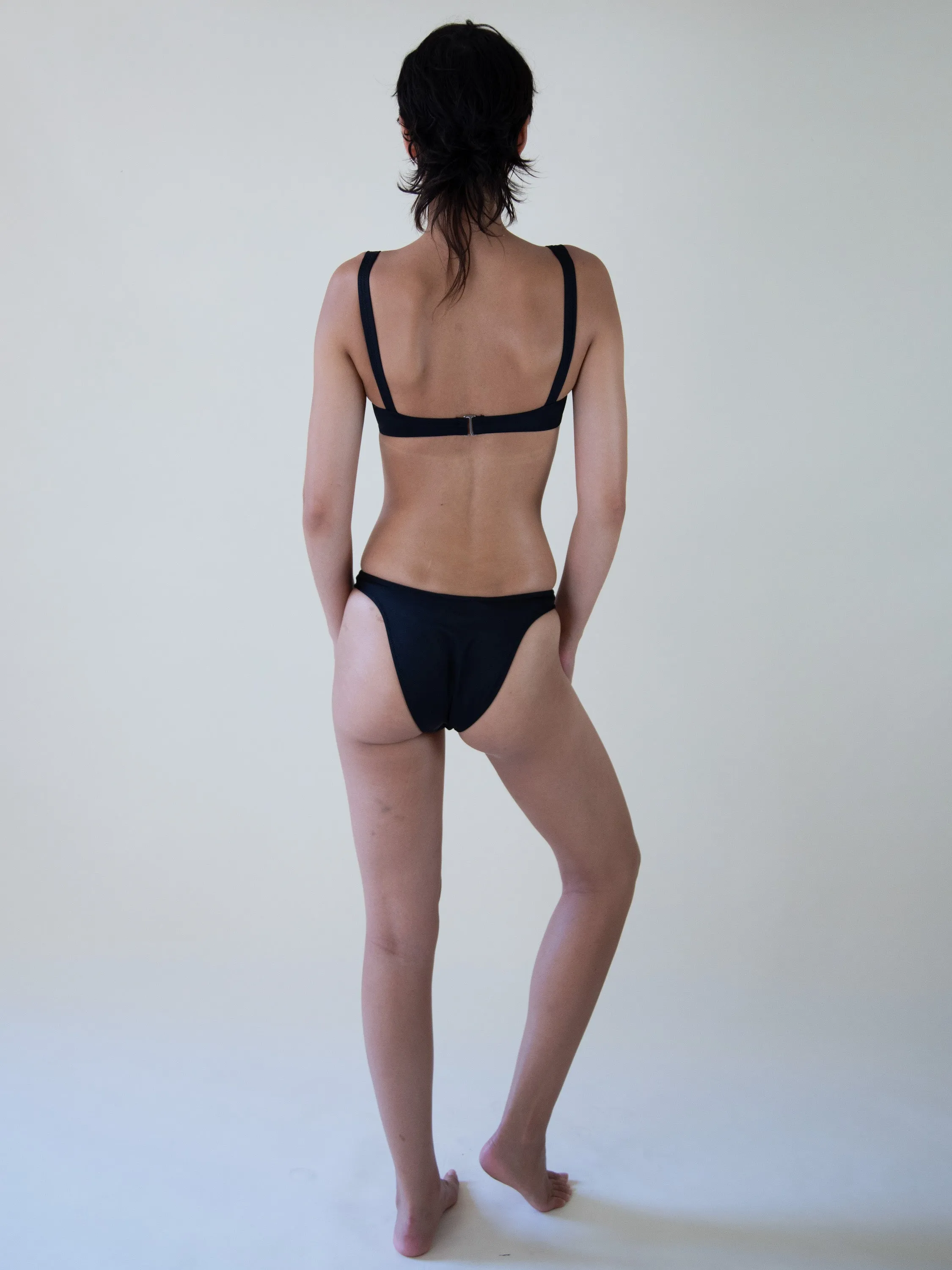 NEUVE SWIM BOTTOM SS22 + RECYCLED sold by Buci