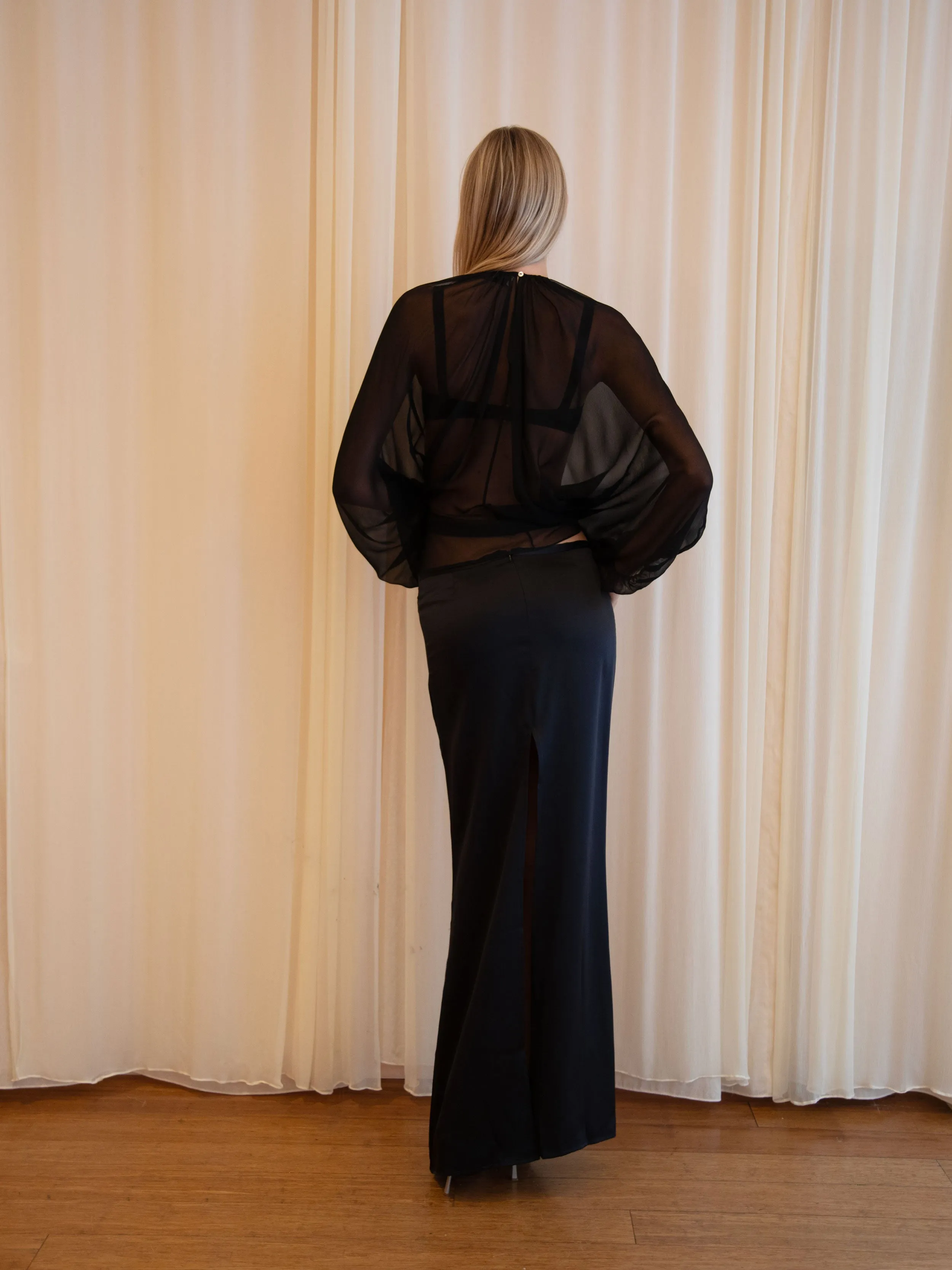 CAFE BLOUSE IN BLACK (PRE-ORDER) sold by Buci product image thumbnail 4