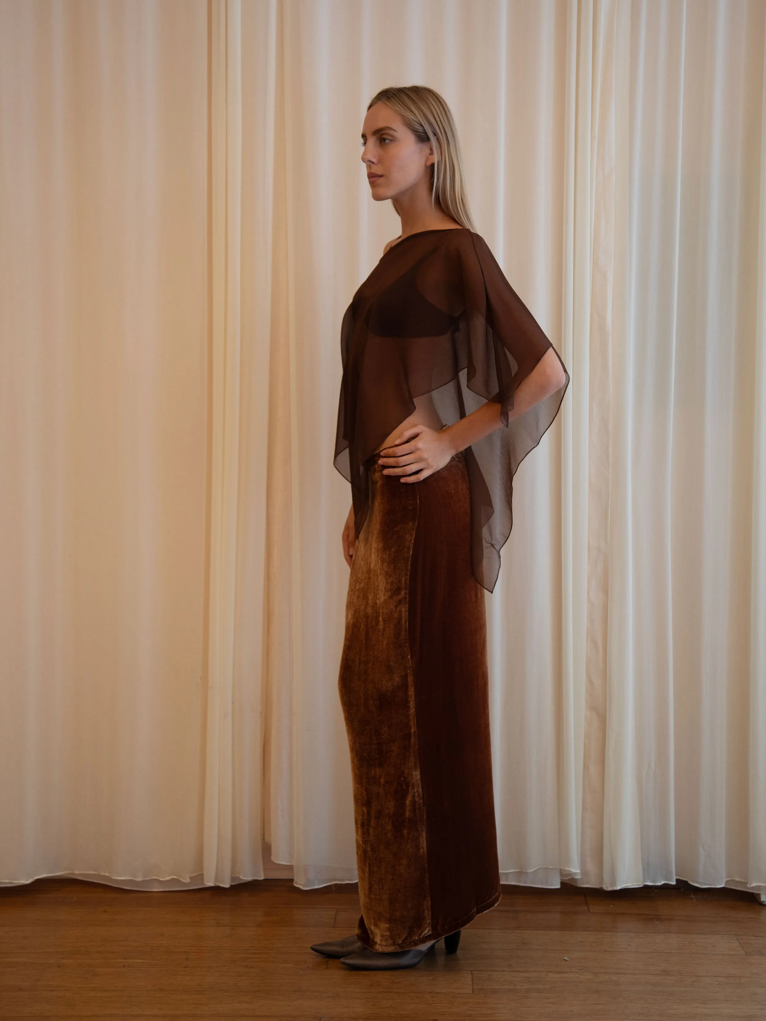 HONEYCRISP PONCHO IN COCOA sold by Buci product image thumbnail 2