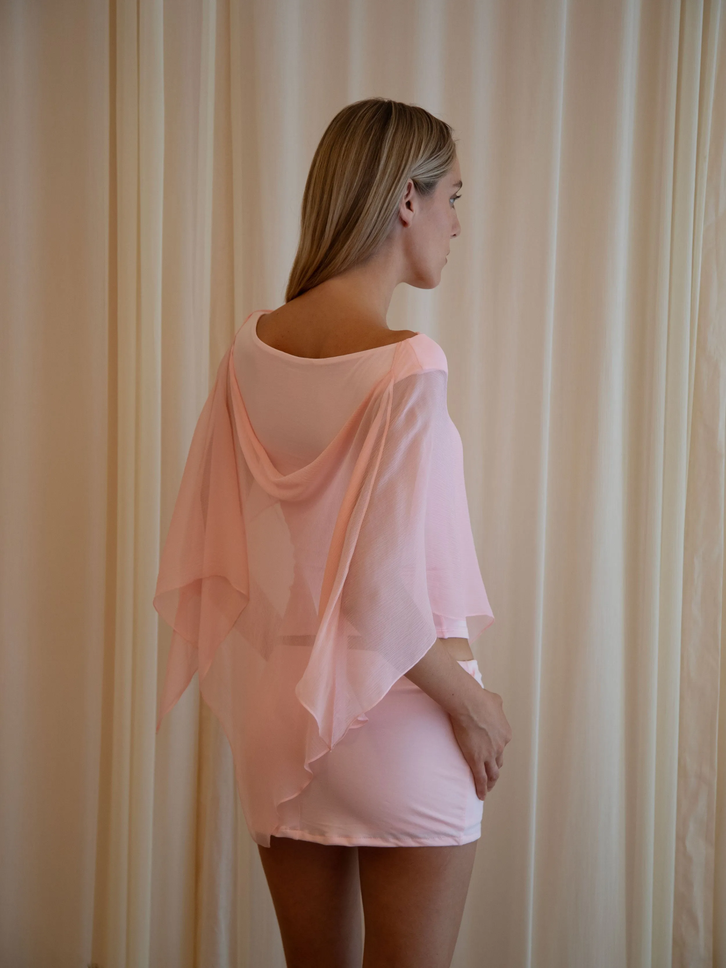 HONEYCRISP PONCHO SET IN BALLET sold by Buci product image thumbnail 3