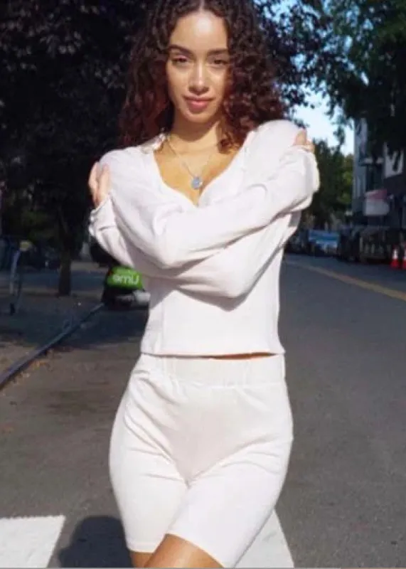 PLUM SHRUG BEIGE + RECYCLED sold by Buci