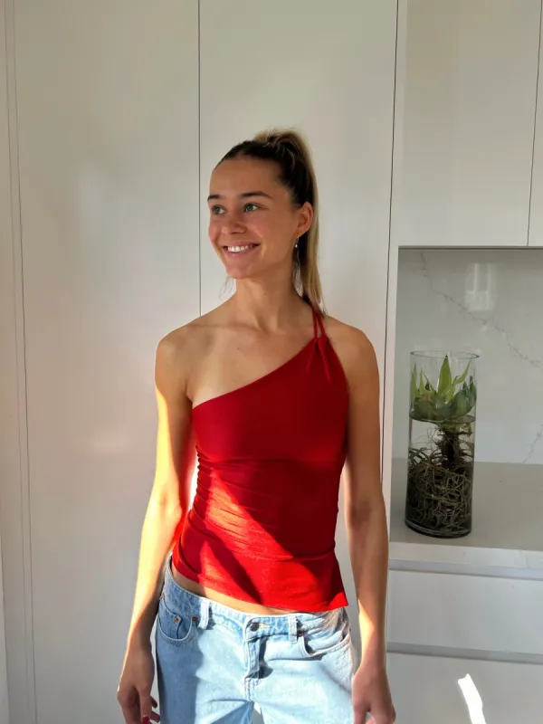 Bloom top ( long ) sold by Garments by El