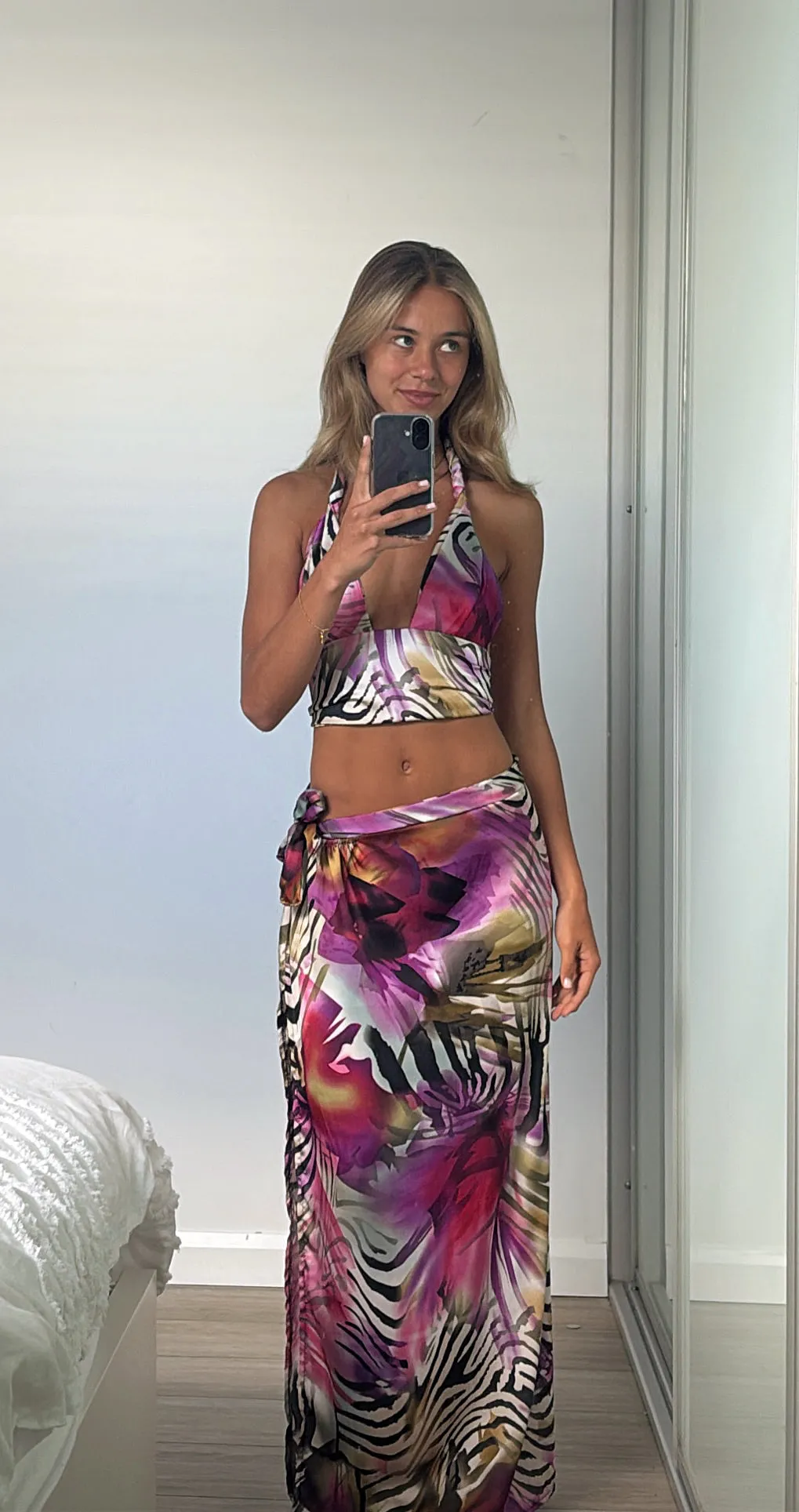 Alila skirt sold by Garments by El product image thumbnail 2