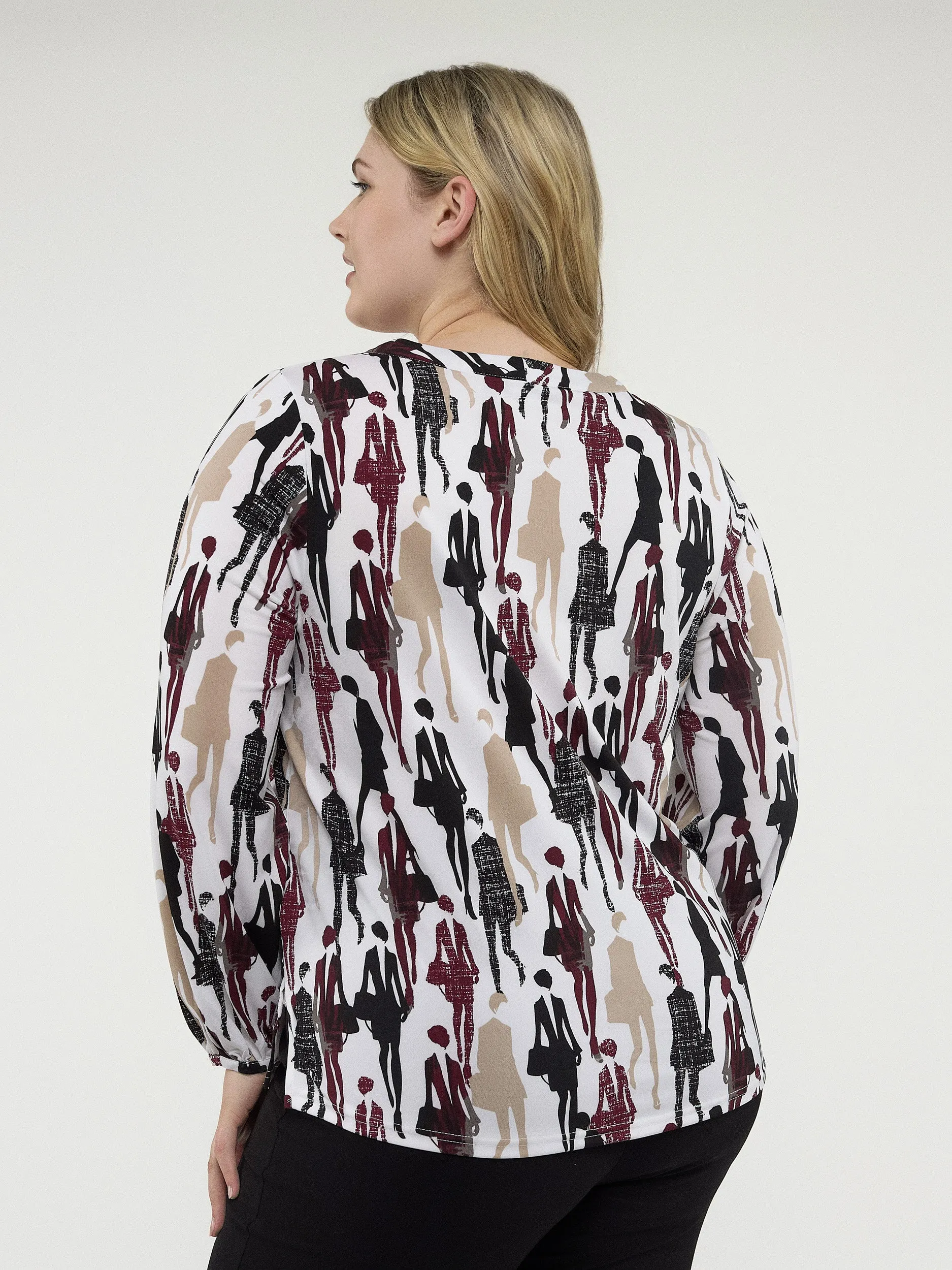 3/4-sleeve semi-fitted t-shirt sold by Claire France product image thumbnail 3