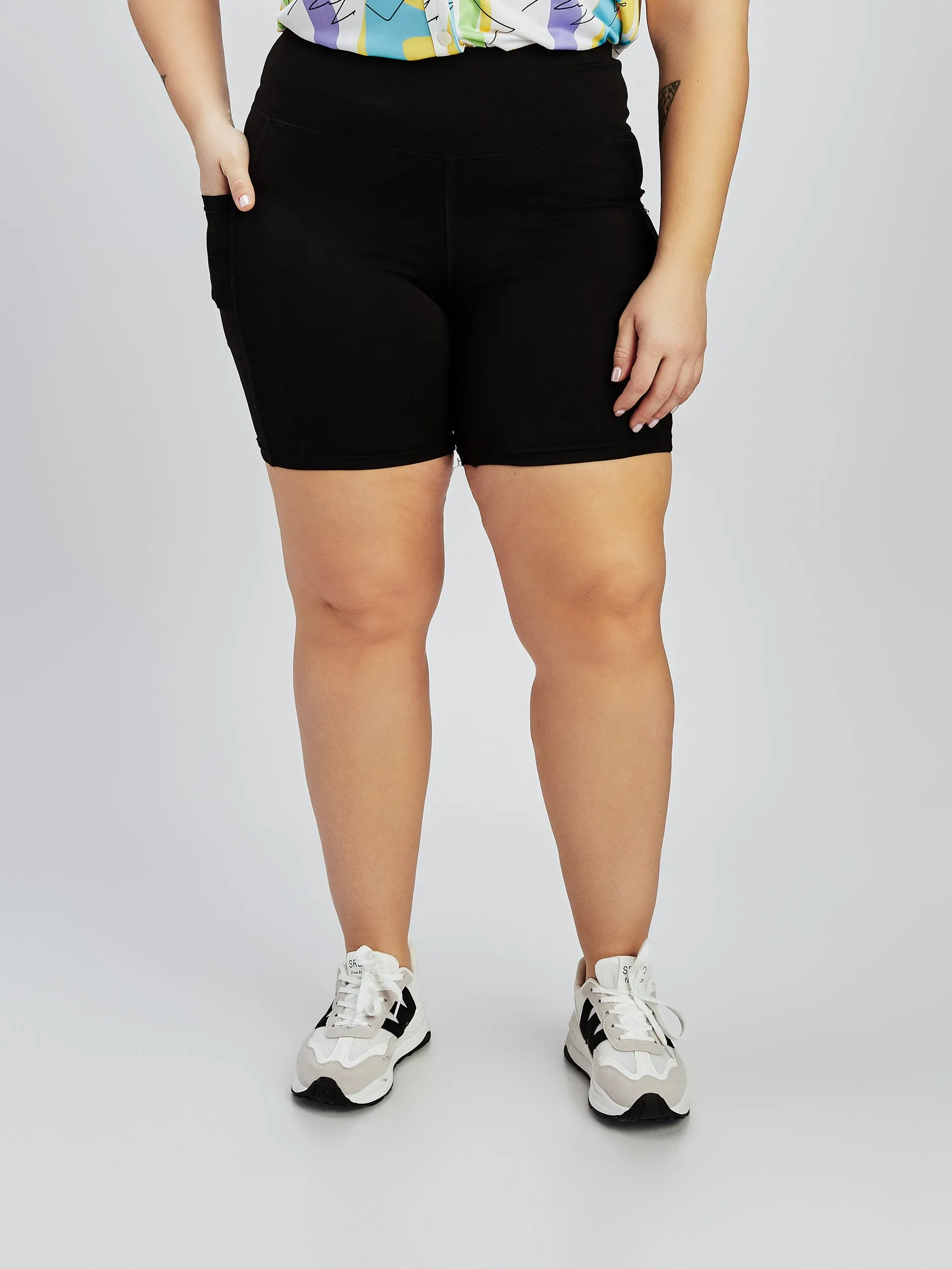 Casual short sold by Claire France product image thumbnail 2