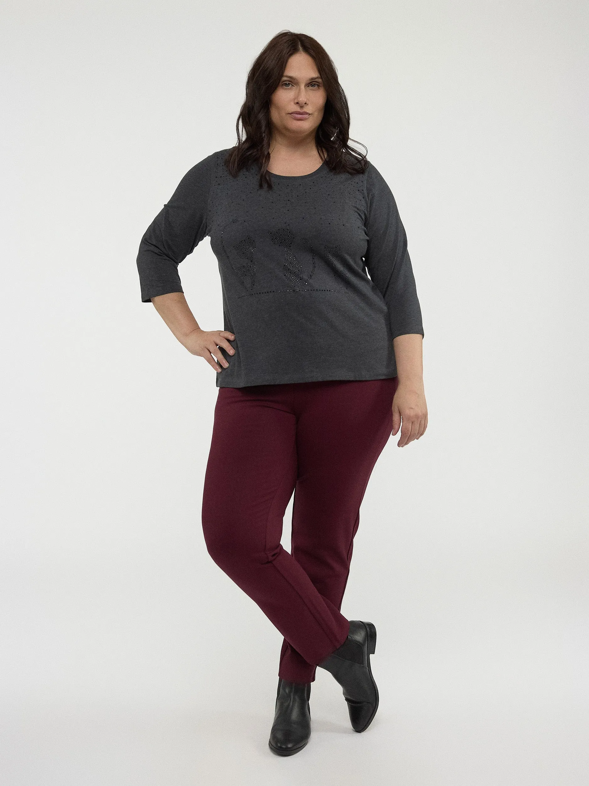 Long-sleeve semi-fitted t-shirt sold by Claire France product image thumbnail 5