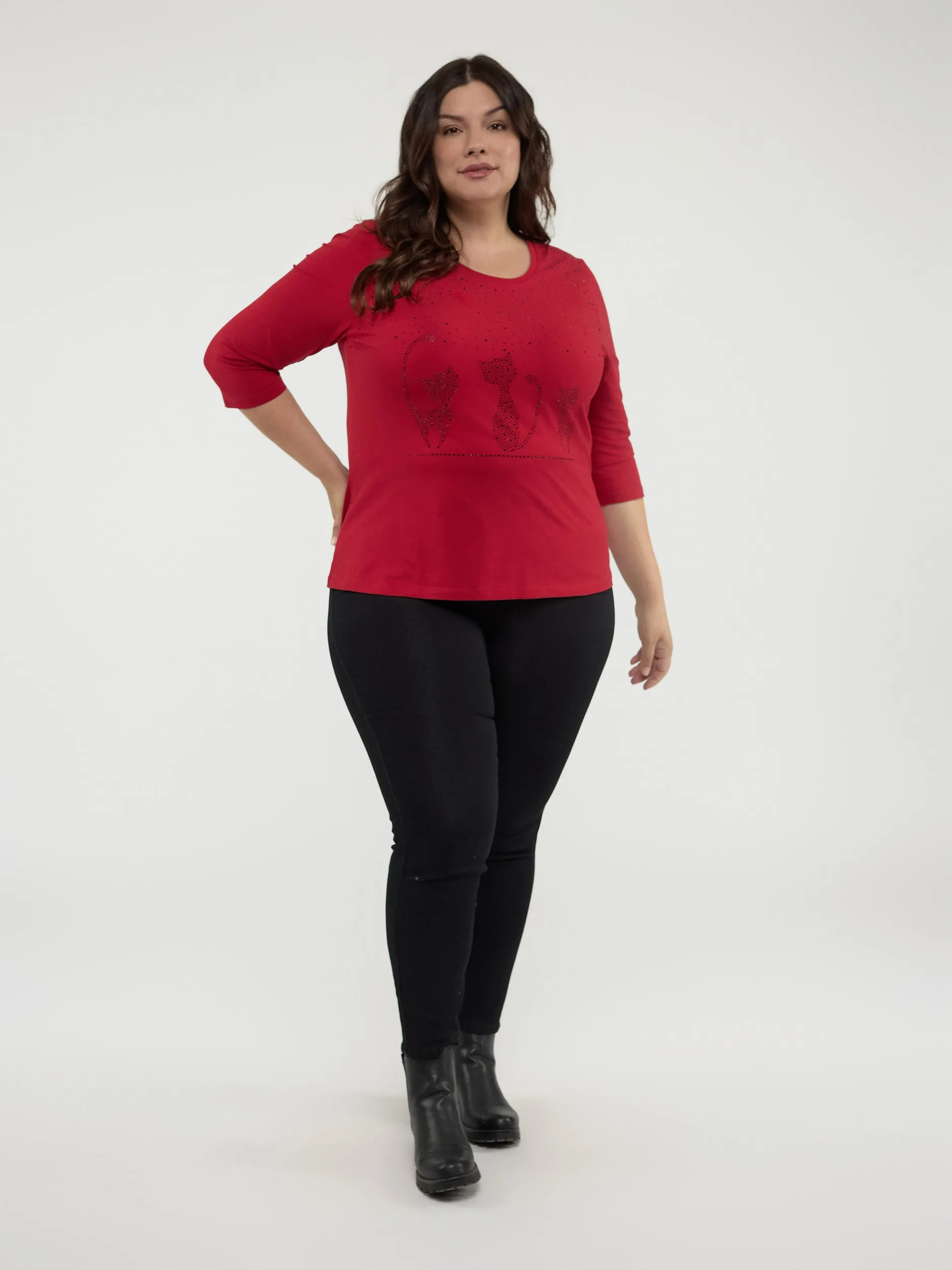 Long-sleeve semi-fitted t-shirt sold by Claire France