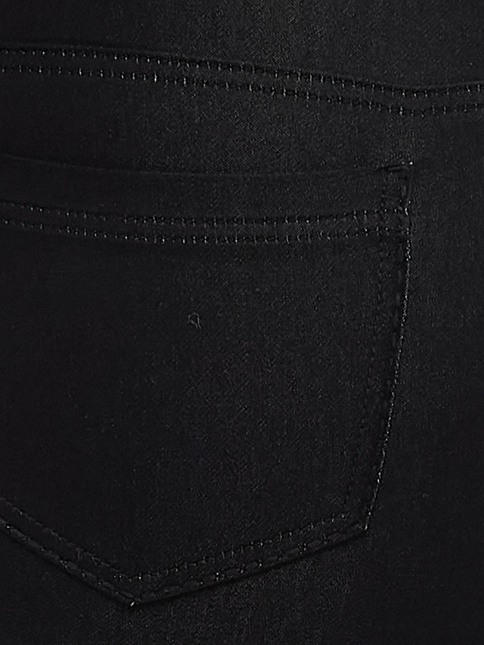 Skinny fitted pull-on jean sold by Claire France product image thumbnail 4