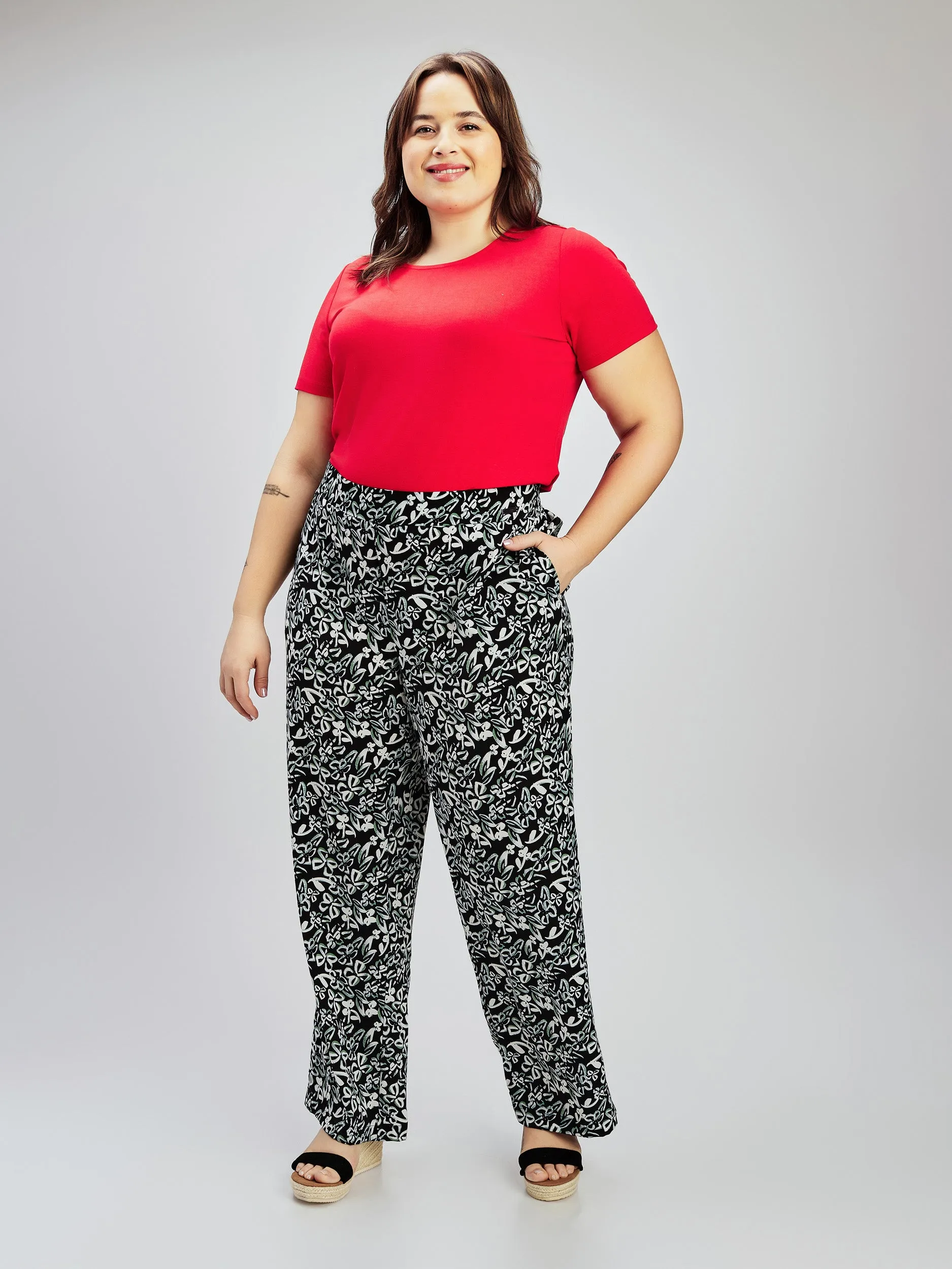 Dress pants sold by Claire France