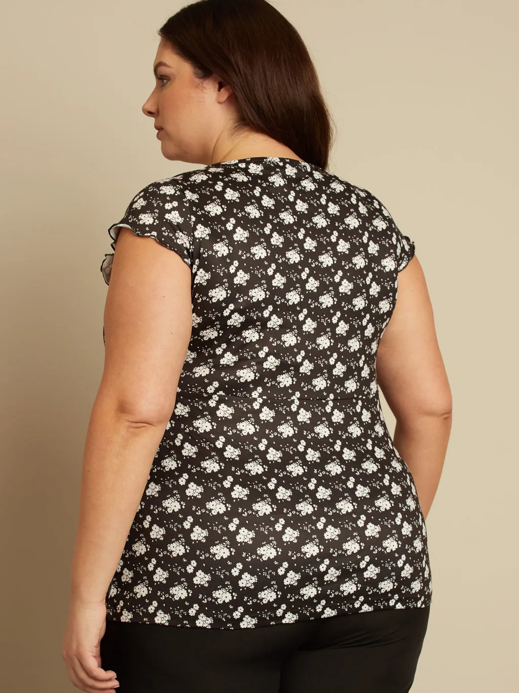 Short-sleeve flared t-shirt sold by Claire France product image thumbnail 3