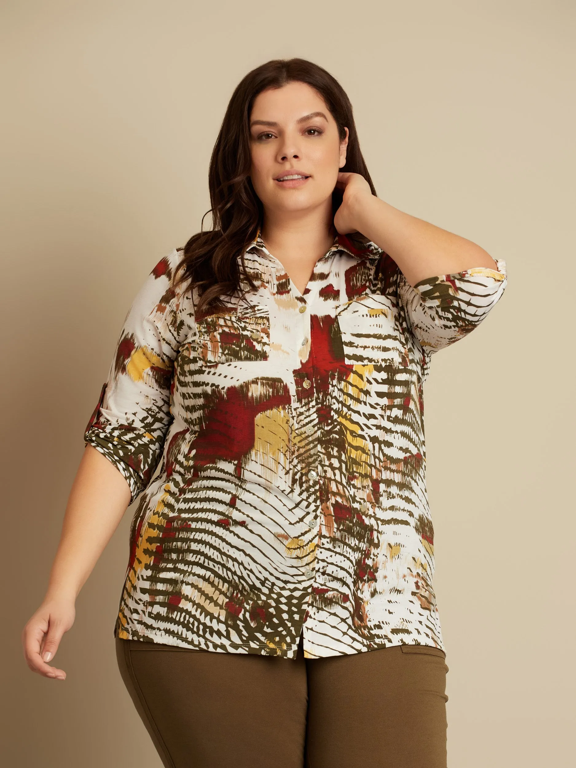 3/4-sleeve semi-fitted tunic with buttons sold by Claire France product image thumbnail 2