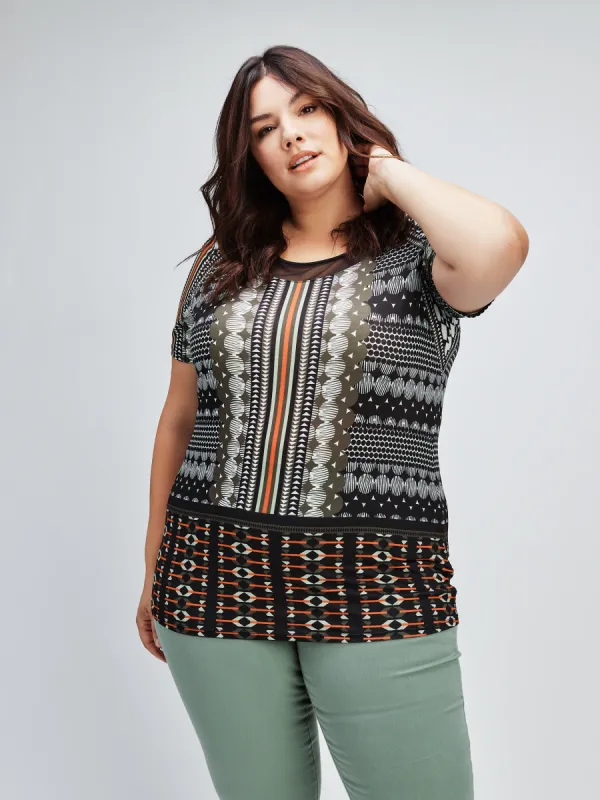 Short-sleeve semi-fitted t-shirt sold by Claire France