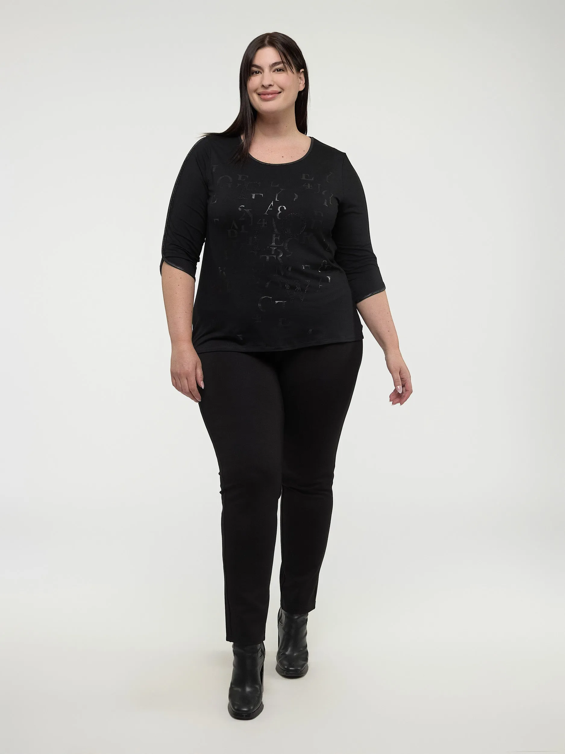 3/4-sleeve semi-fitted t-shirt sold by Claire France