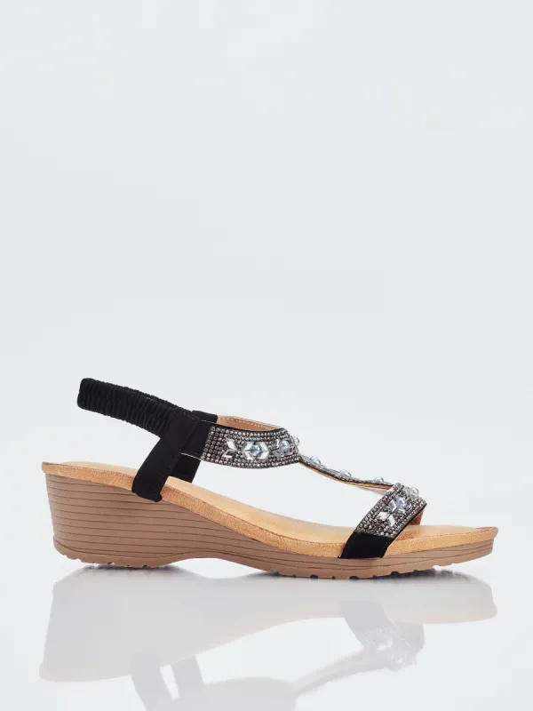 Sandal sold by Claire France