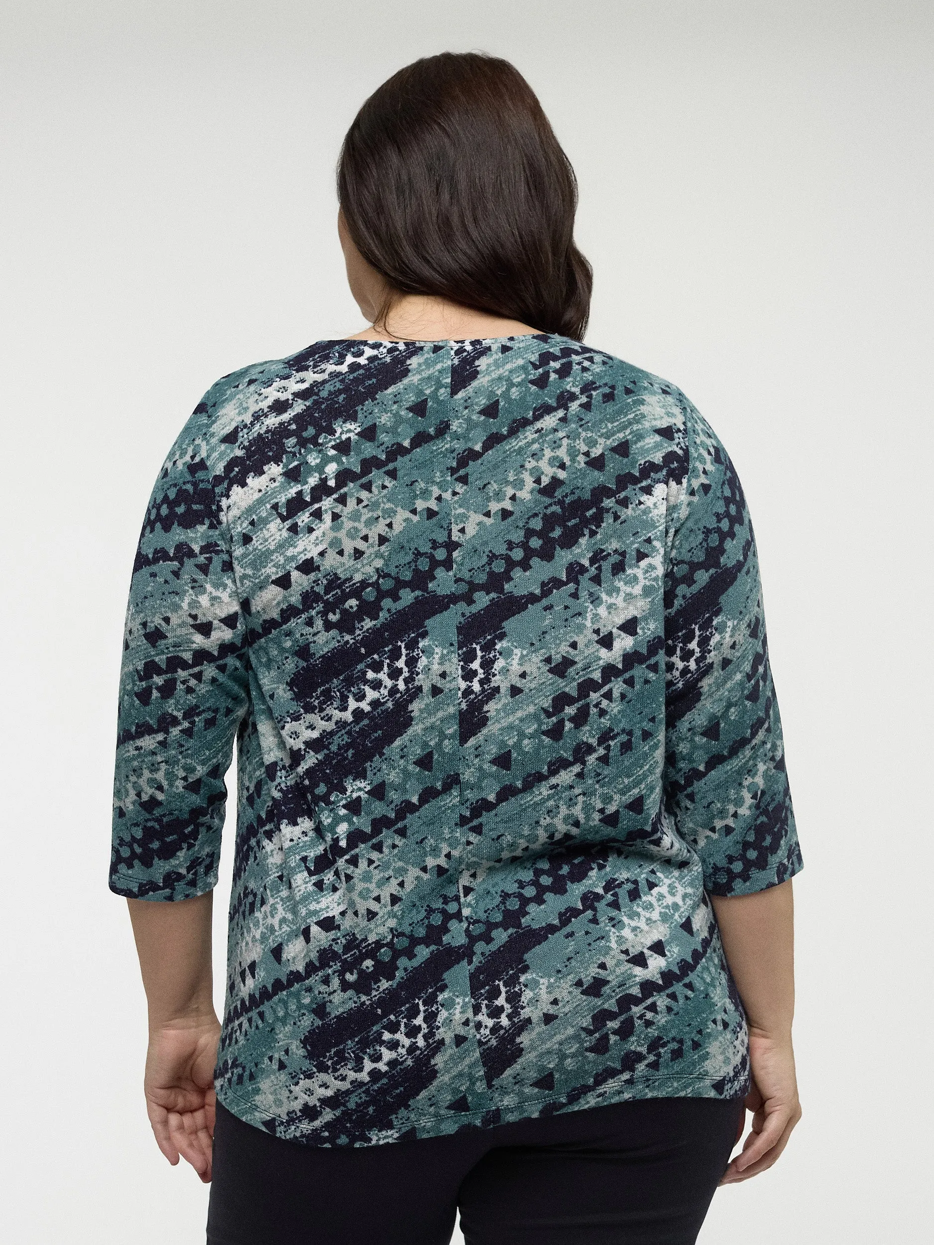 3/4-sleeve semi-fitted t-shirt sold by Claire France product image thumbnail 3