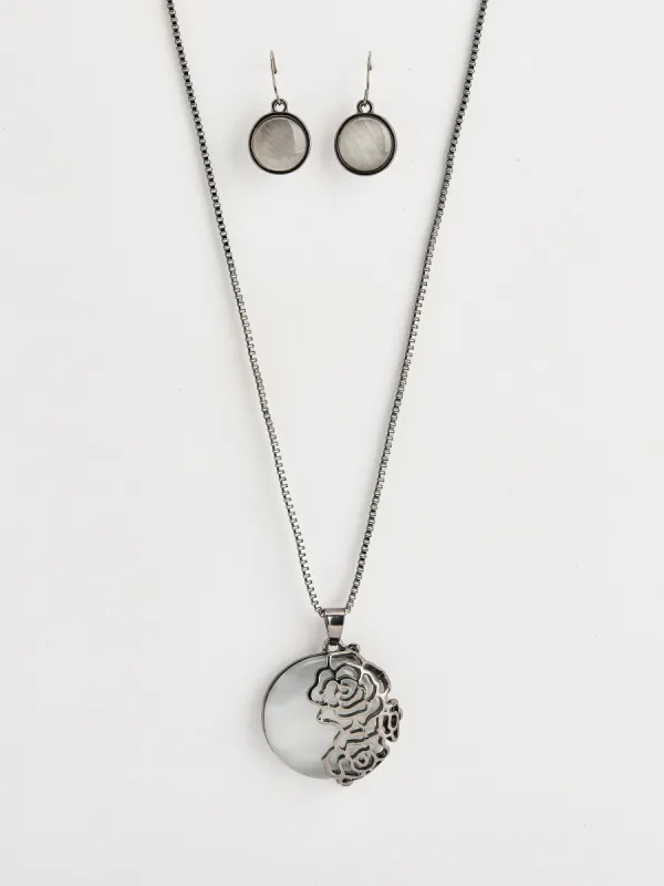 Jewelry set sold by Claire France