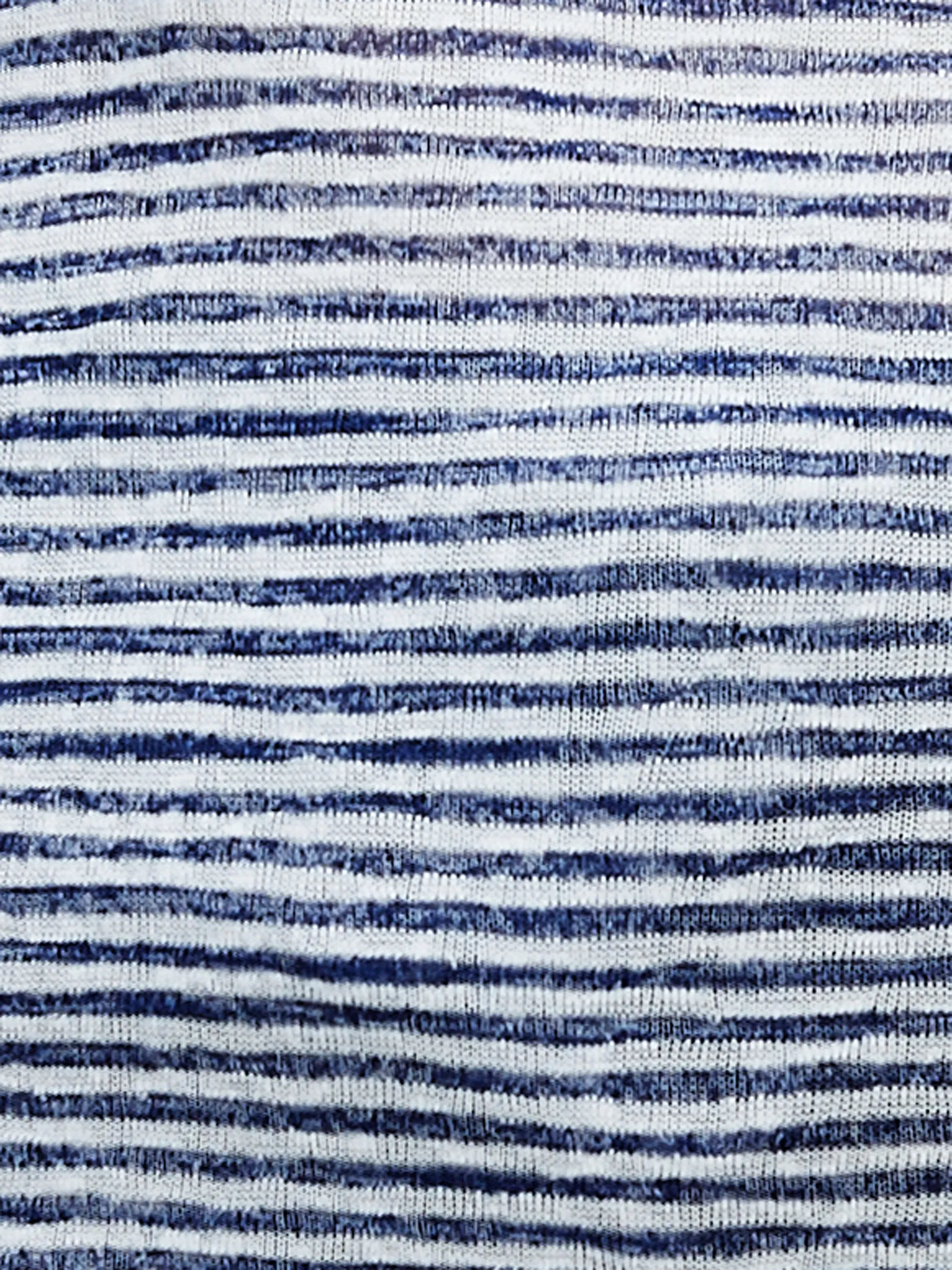 Lounge top sold by Claire France product image thumbnail 4