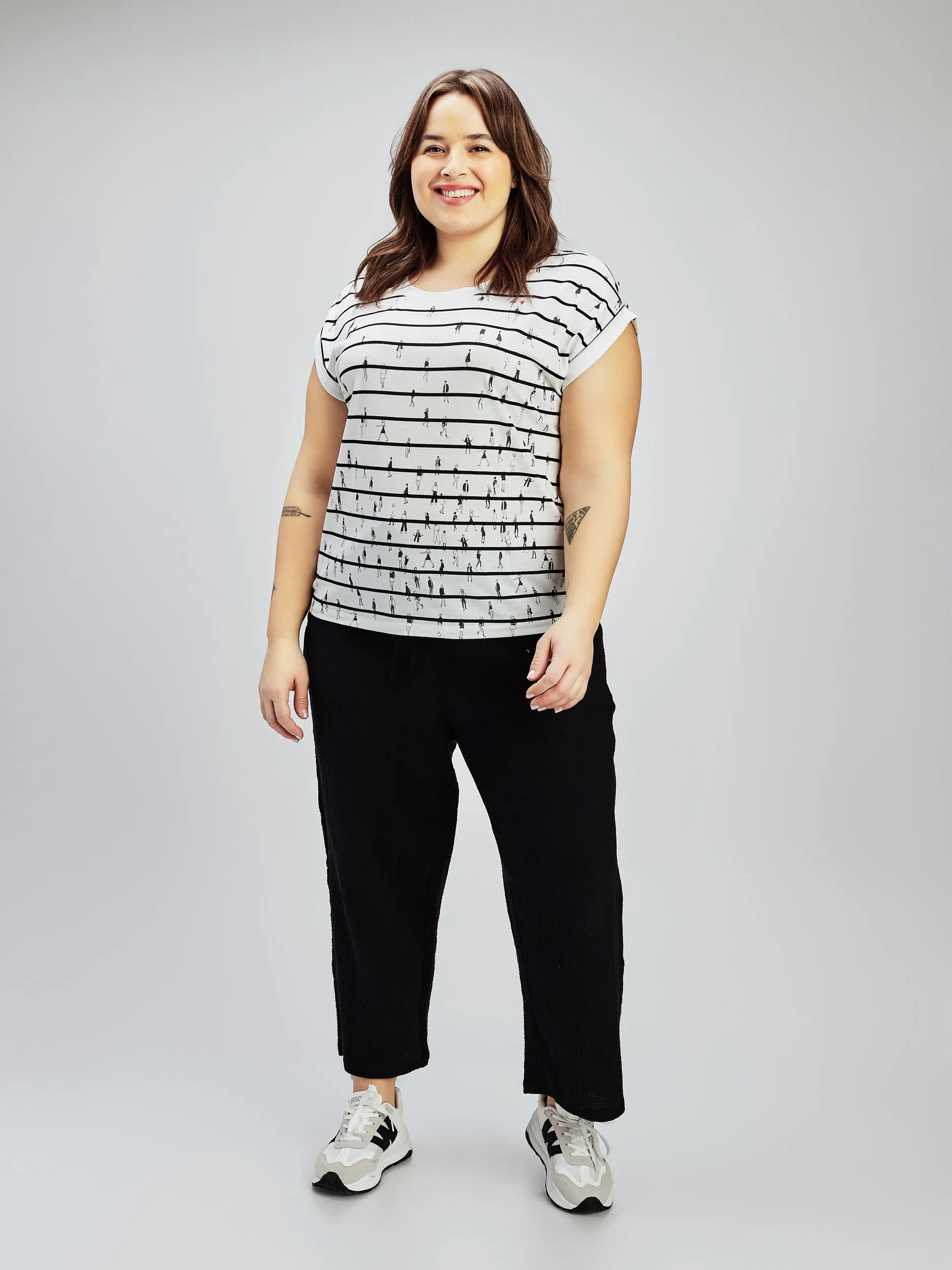 Loose short-sleeve t-shirt sold by Claire France product image thumbnail 2