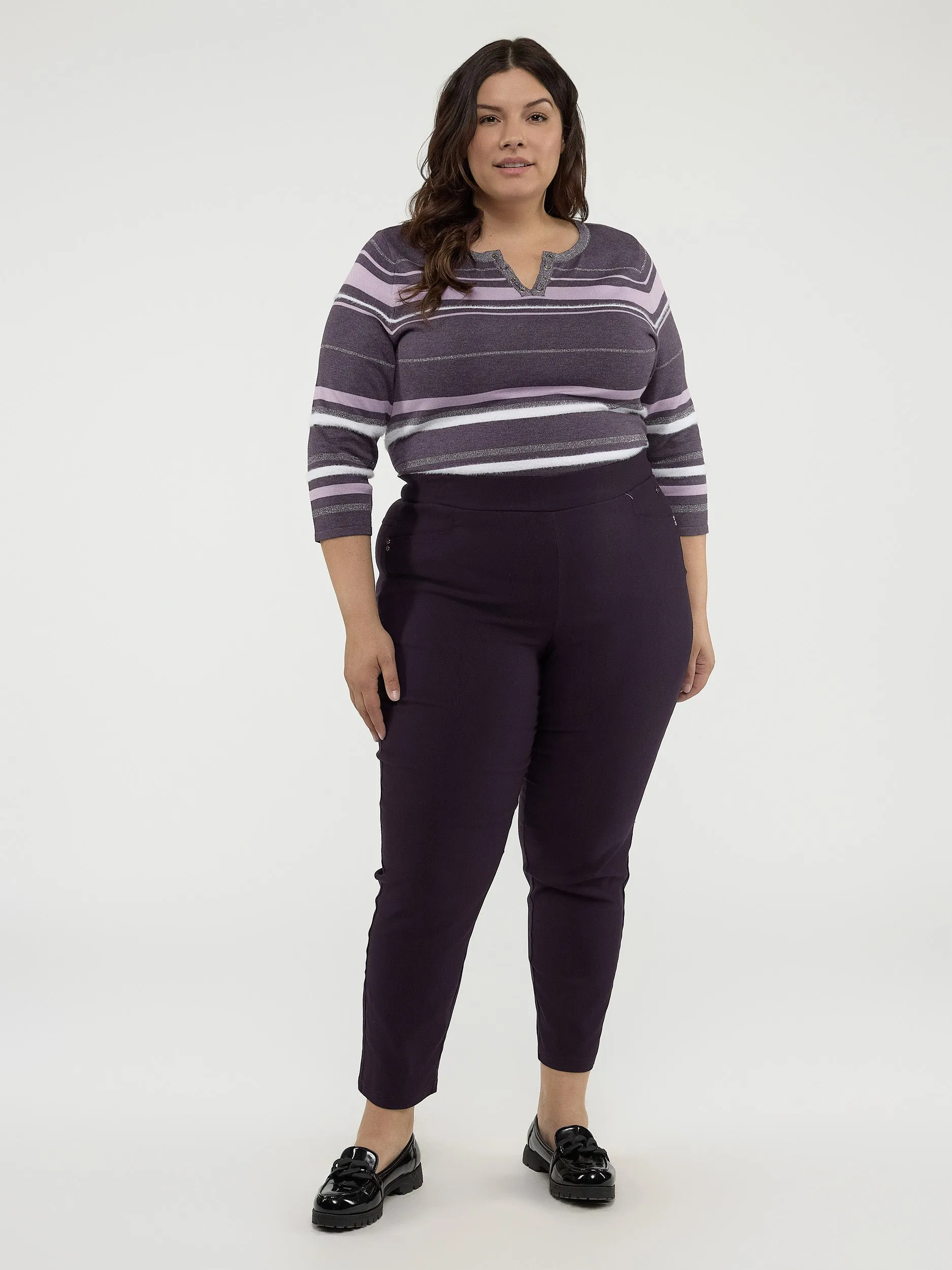 Straight fitted pull-on pant - Petite sold by Claire France