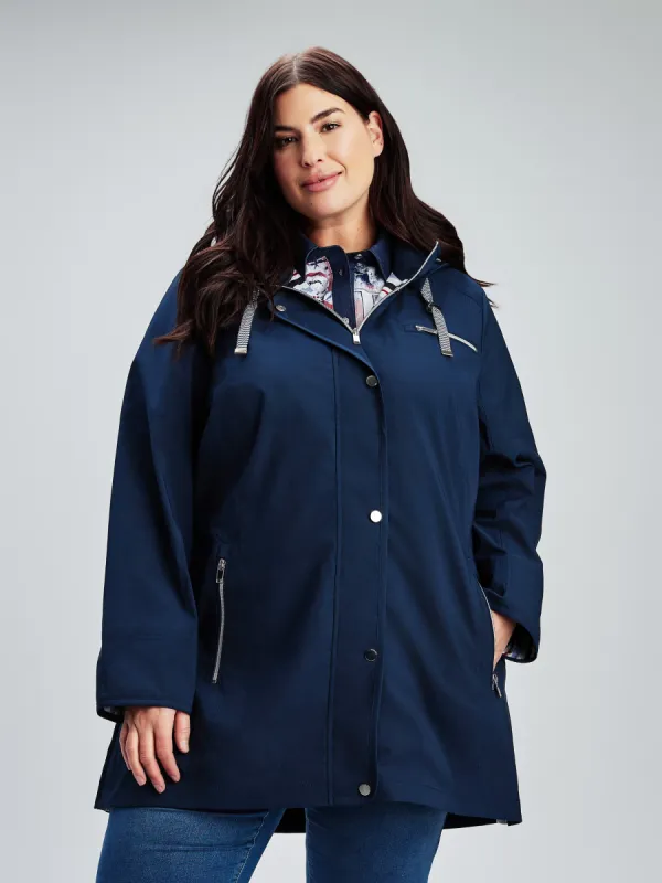 Water-repellent coat sold by Claire France