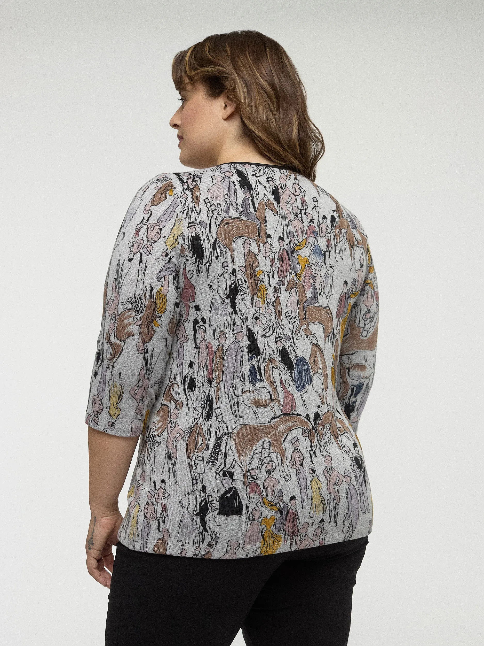 3/4-sleeve semi-fitted t-shirt sold by Claire France product image thumbnail 3