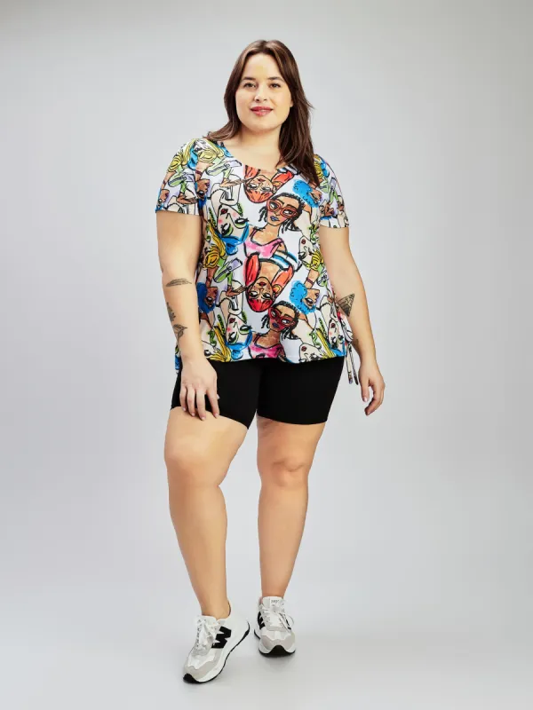 Short-sleeve semi-fitted t-shirt sold by Claire France