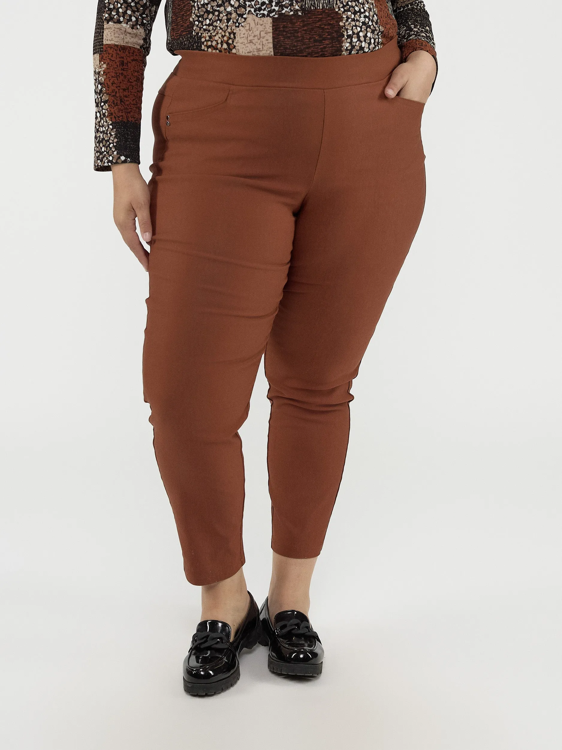 Long-sleeve semi-fitted t-shirt sold by Claire France product image thumbnail 2