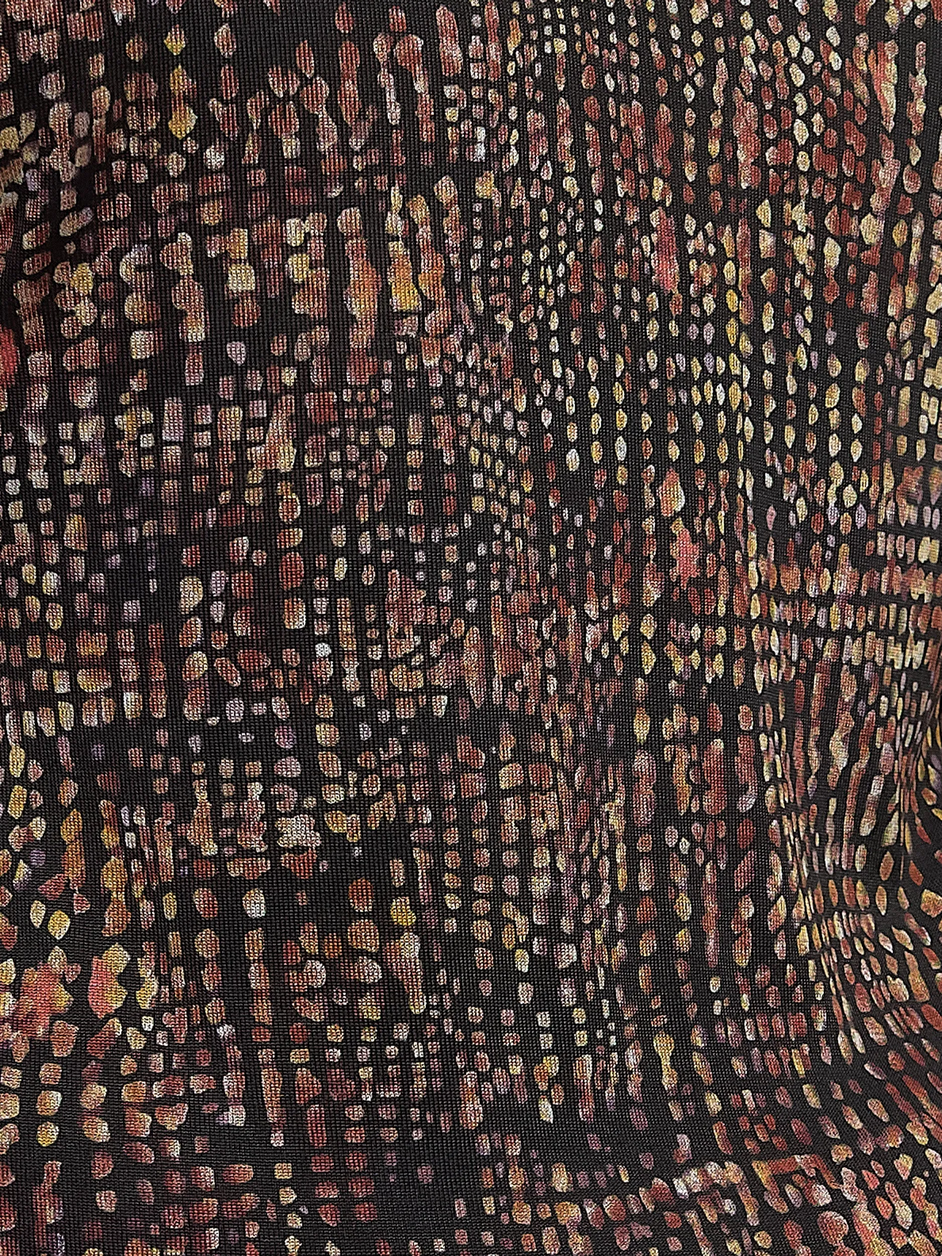 Long-sleeve semi-fitted blouse with buttons sold by Claire France product image thumbnail 4