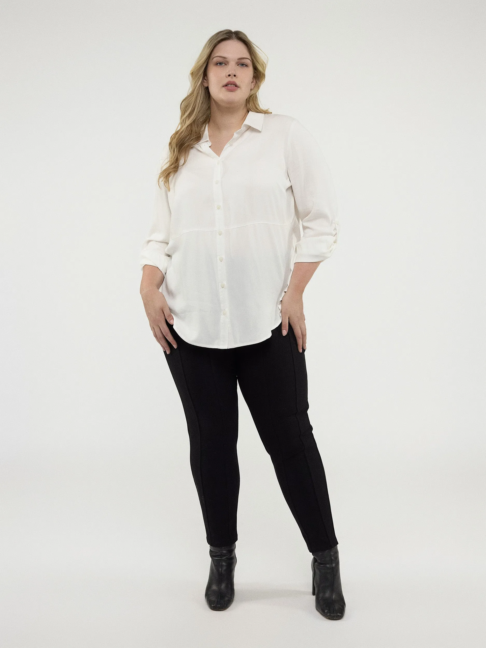 Long-sleeve tunic with buttons sold by Claire France product image thumbnail 5