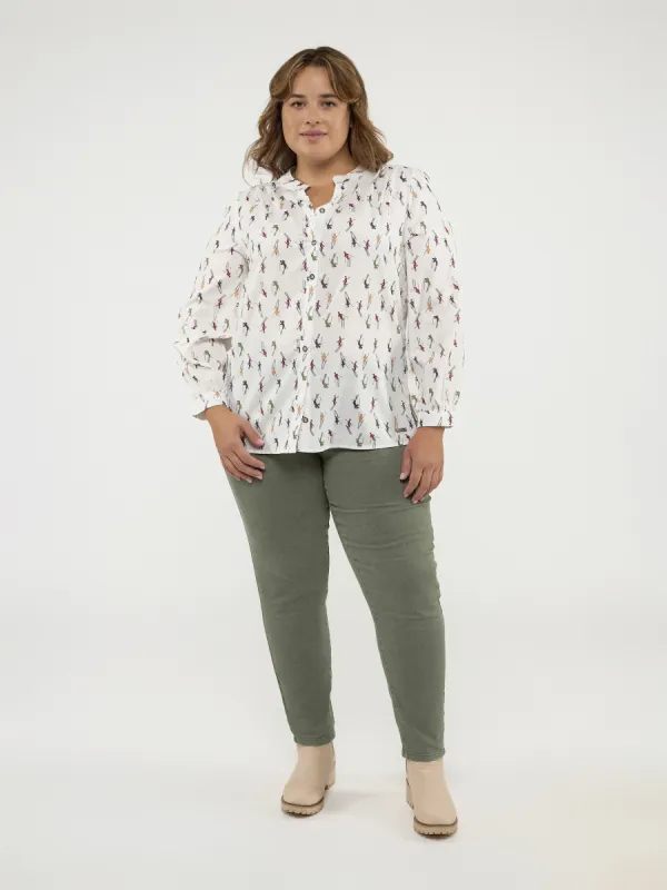 Long-sleeve semi-fitted blouse with buttons sold by Claire France