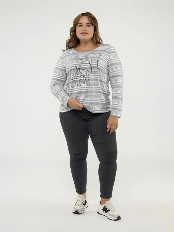 Long-sleeve semi-fitted t-shirt sold by Claire France