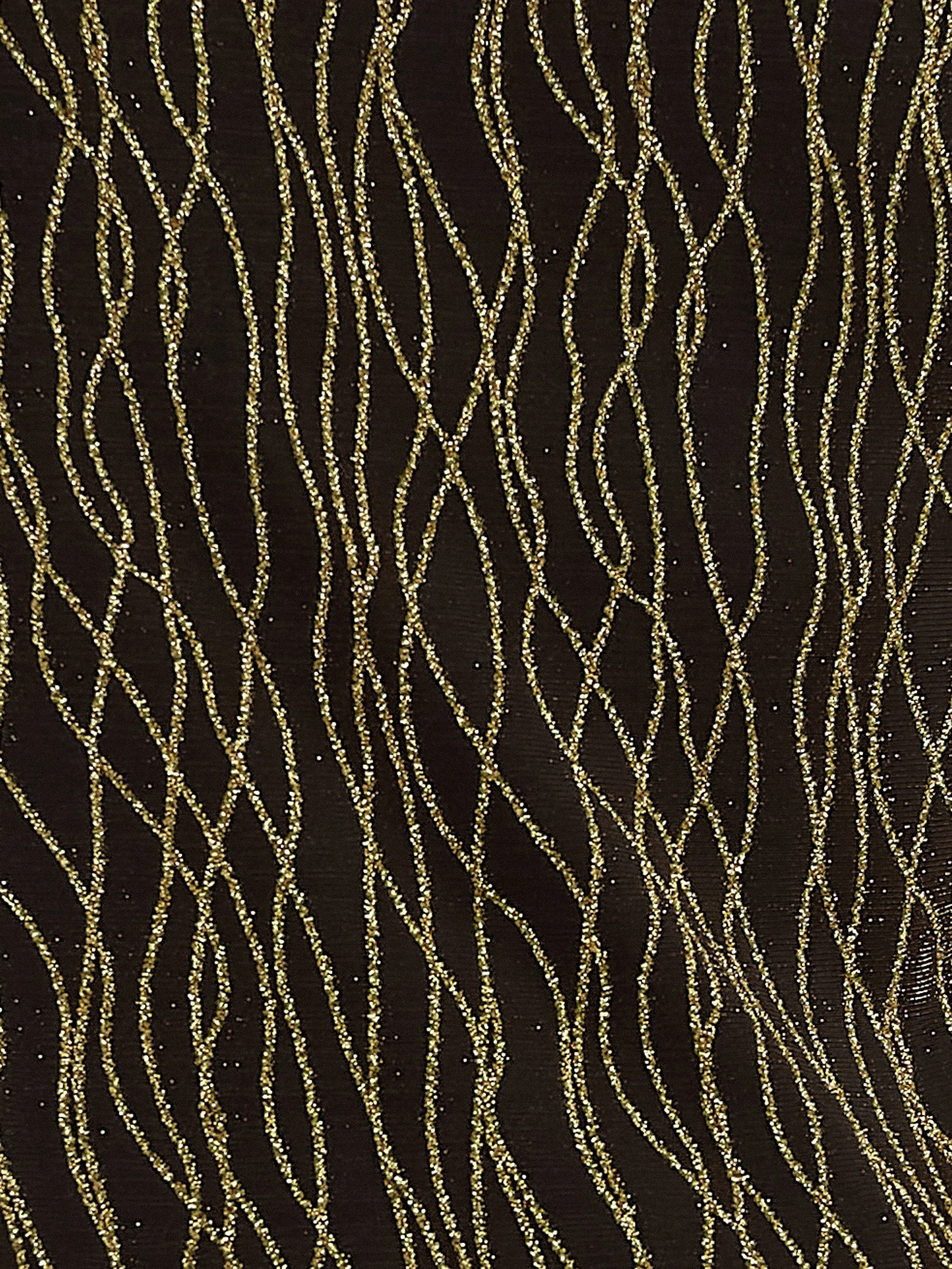 Short-sleeve semi-fitted tunic sold by Claire France product image thumbnail 4