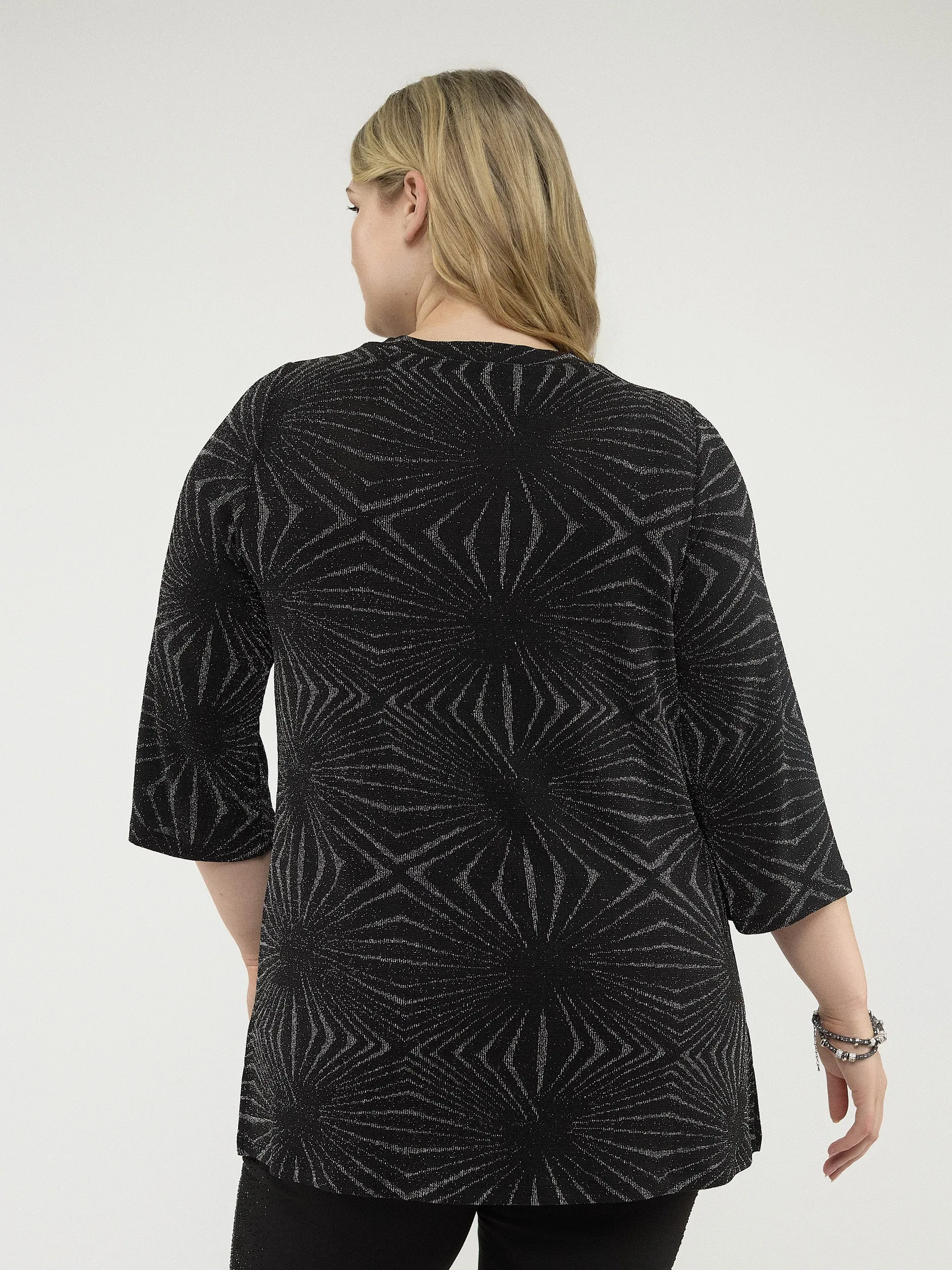 3/4-sleeve semi-fitted tunic sold by Claire France product image thumbnail 3