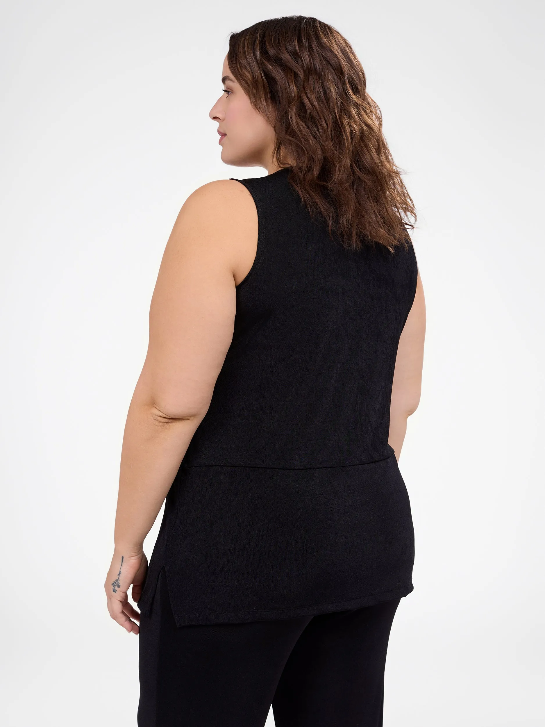 Sleeveless semi-fitted tunic sold by Claire France product image thumbnail 3