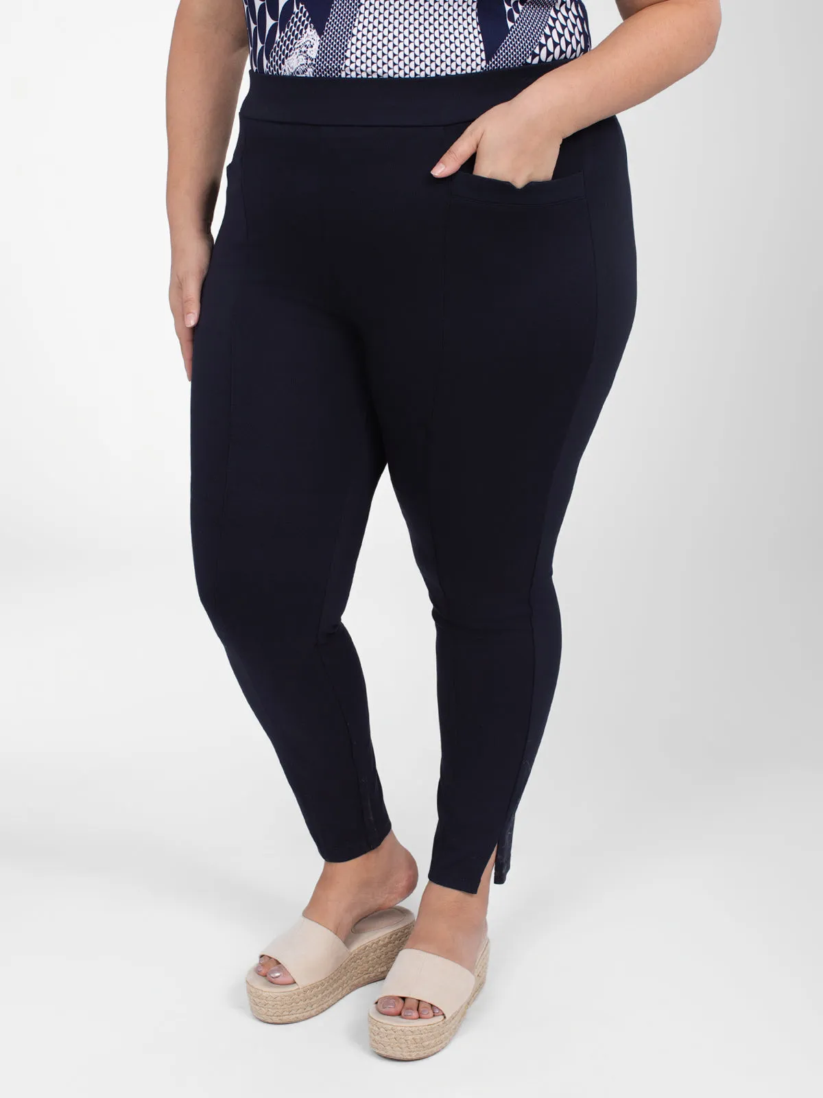 Legging sold by Claire France product image thumbnail 5