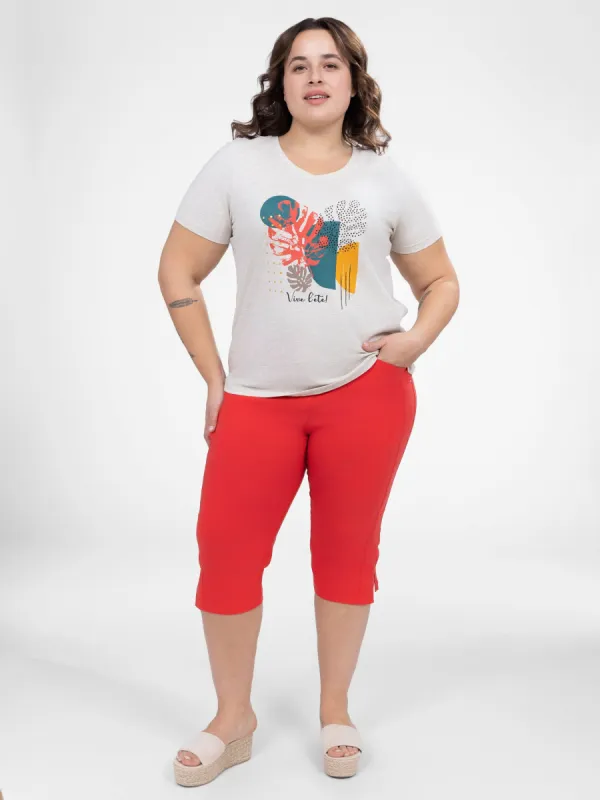 Short-sleeve semi-fitted t-shirt sold by Claire France