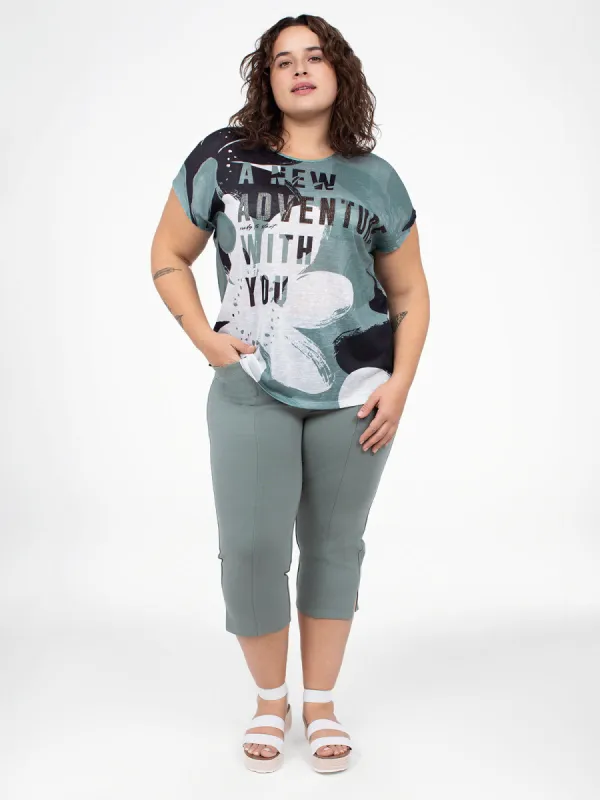 Loose short-sleeve t-shirt sold by Claire France