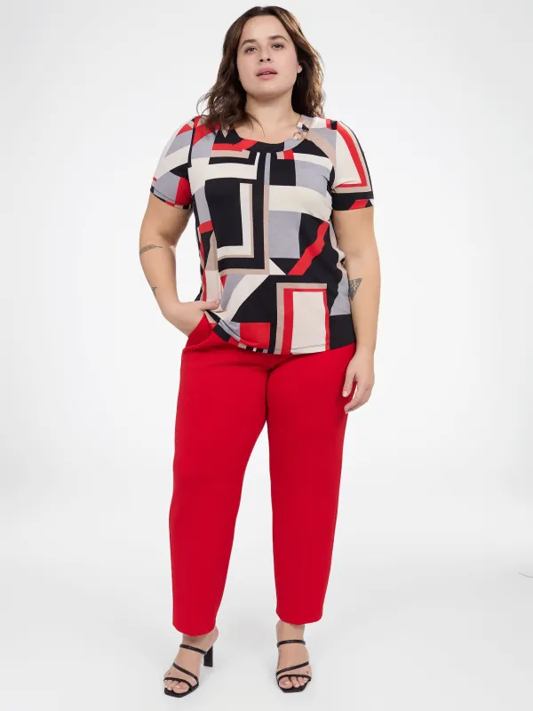 Short-sleeve semi-fitted t-shirt sold by Claire France