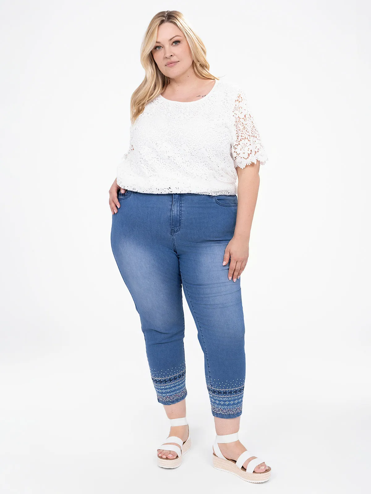 Short-sleeve semi-fitted t-shirt sold by Claire France product image thumbnail 2