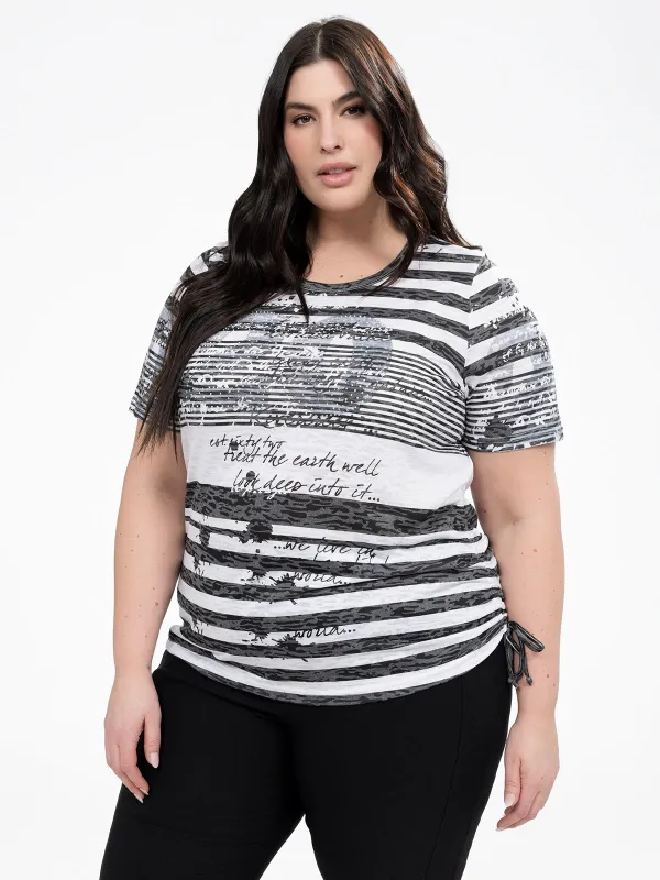 Short-sleeve semi-fitted t-shirt sold by Claire France