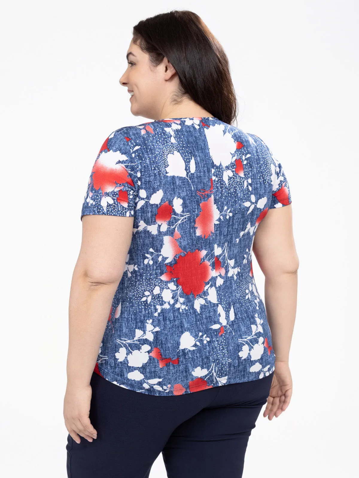 Short-sleeve semi-fitted t-shirt sold by Claire France product image thumbnail 2