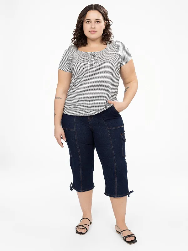 Short-sleeve semi-fitted t-shirt sold by Claire France